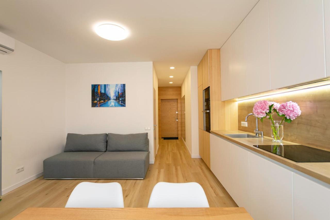 Petrovdom Apartments 78-170 In Rc Nivki Park, 67А Beresteiskyi Avenue Κίεβο Εξωτερικό φωτογραφία
